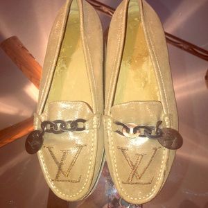 Louis Vuitton driving loafers shoes